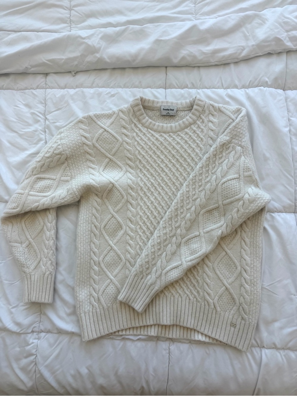 Aritzia Sunday Best cream wool cable knit sweater in XS